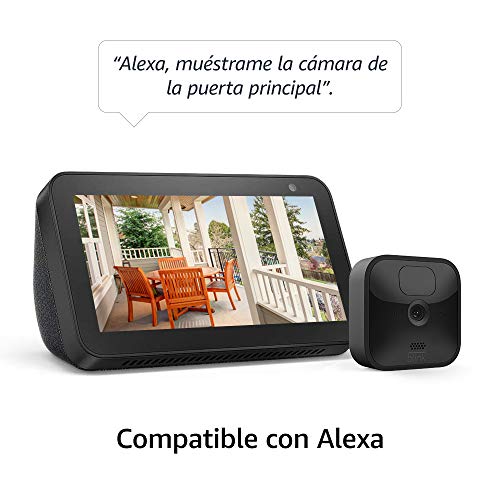 Blink Outdoor | Cámara de seguridad HD inalámbrica y resistente a la intemperie, 2 cámaras + Blink Video Doorbell | Audio bidireccional, vídeo HD, con Alexa integrada